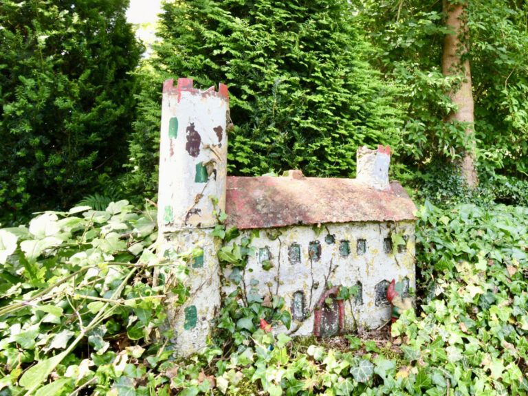 Burg im Garten